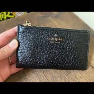 Roulette slim bifold wallet Clearance